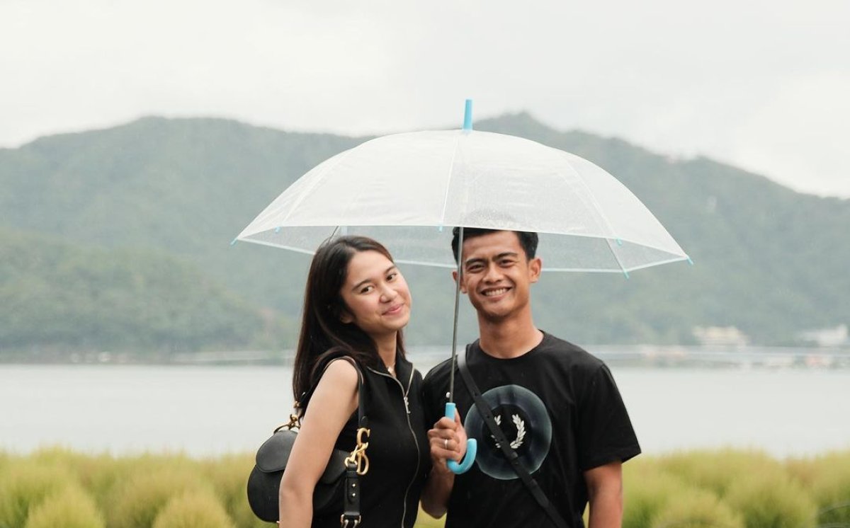 Azizah Salsha Perdana Posting Foto Pratama Arhan, Netizen: Finally