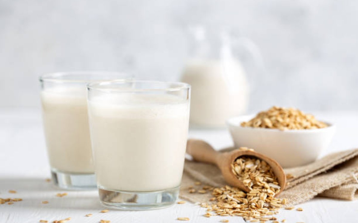 Bisakah Oatmilk Menjadi Pengganti Susu Sapi?
